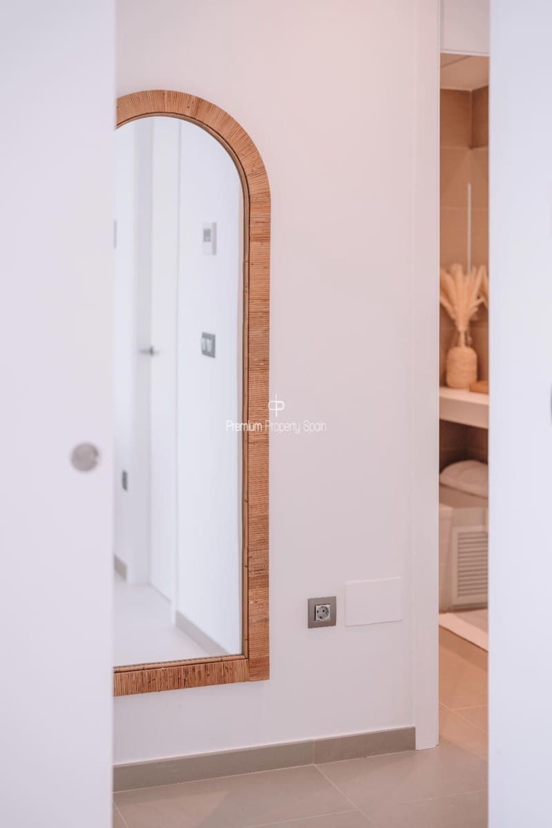 2 chambre Appartement à vendre à Benidorm avec piscine garage - 650 000 € (Ref: 9394100)