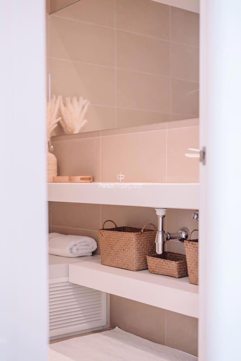 2 chambre Appartement à vendre à Benidorm avec piscine garage - 650 000 € (Ref: 9394100)