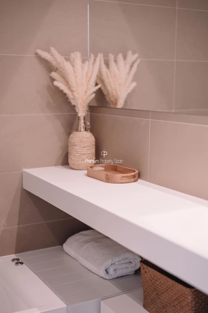 2 chambre Appartement à vendre à Benidorm avec piscine garage - 650 000 € (Ref: 9394100)