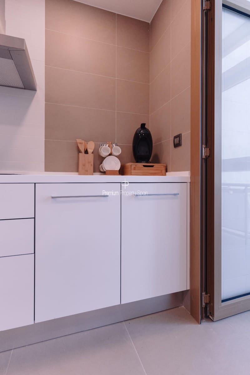 2 chambre Appartement à vendre à Benidorm avec piscine garage - 650 000 € (Ref: 9394100)