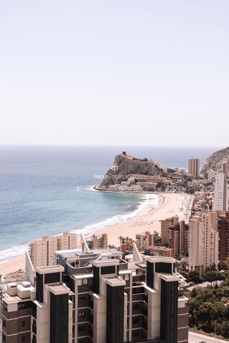 2 chambre Appartement à vendre à Benidorm avec piscine garage - 650 000 € (Ref: 9394100)