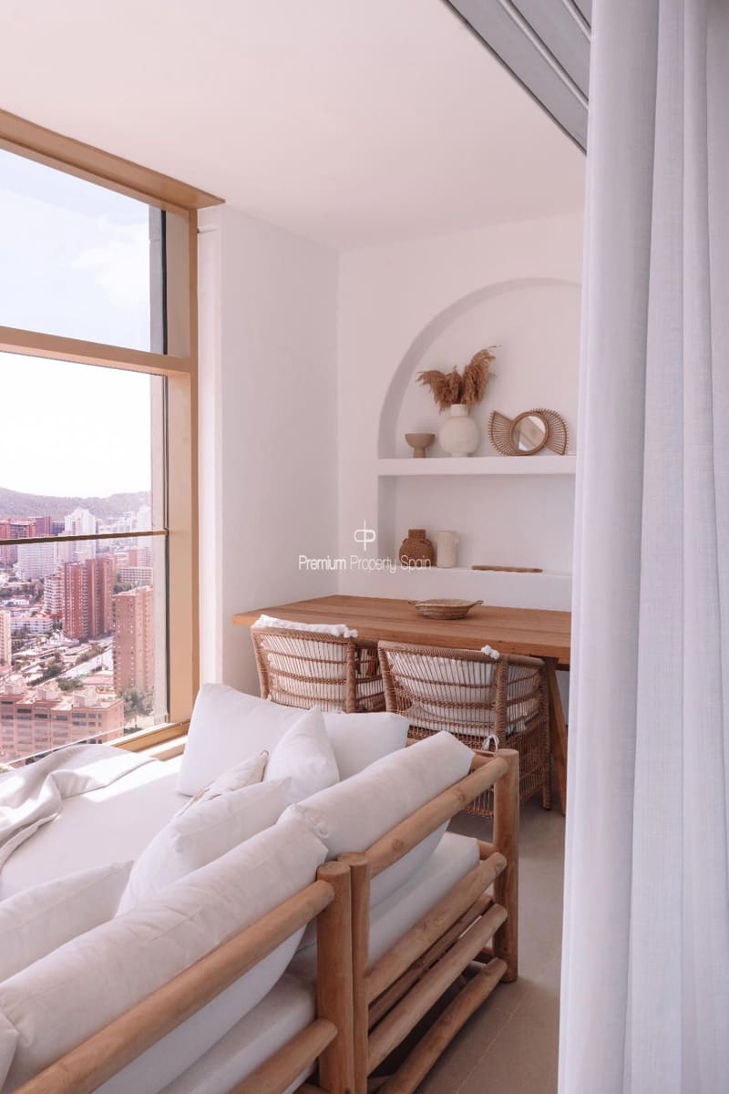 2 chambre Appartement à vendre à Benidorm avec piscine garage - 650 000 € (Ref: 9394100)