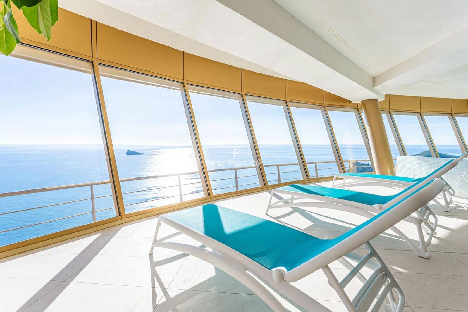 2 chambre Appartement à vendre à Benidorm avec piscine garage - 650 000 € (Ref: 9394100)