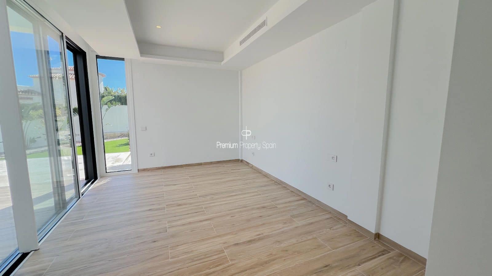 Chalet de 4 habitaciones en Benissa en venta con piscina garaje - 2.260.000 € (Ref: 9394101)