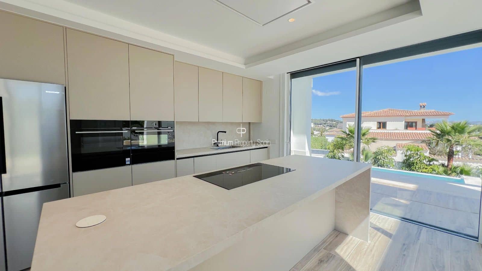 Chalet de 4 habitaciones en Benissa en venta con piscina garaje - 2.260.000 € (Ref: 9394101)