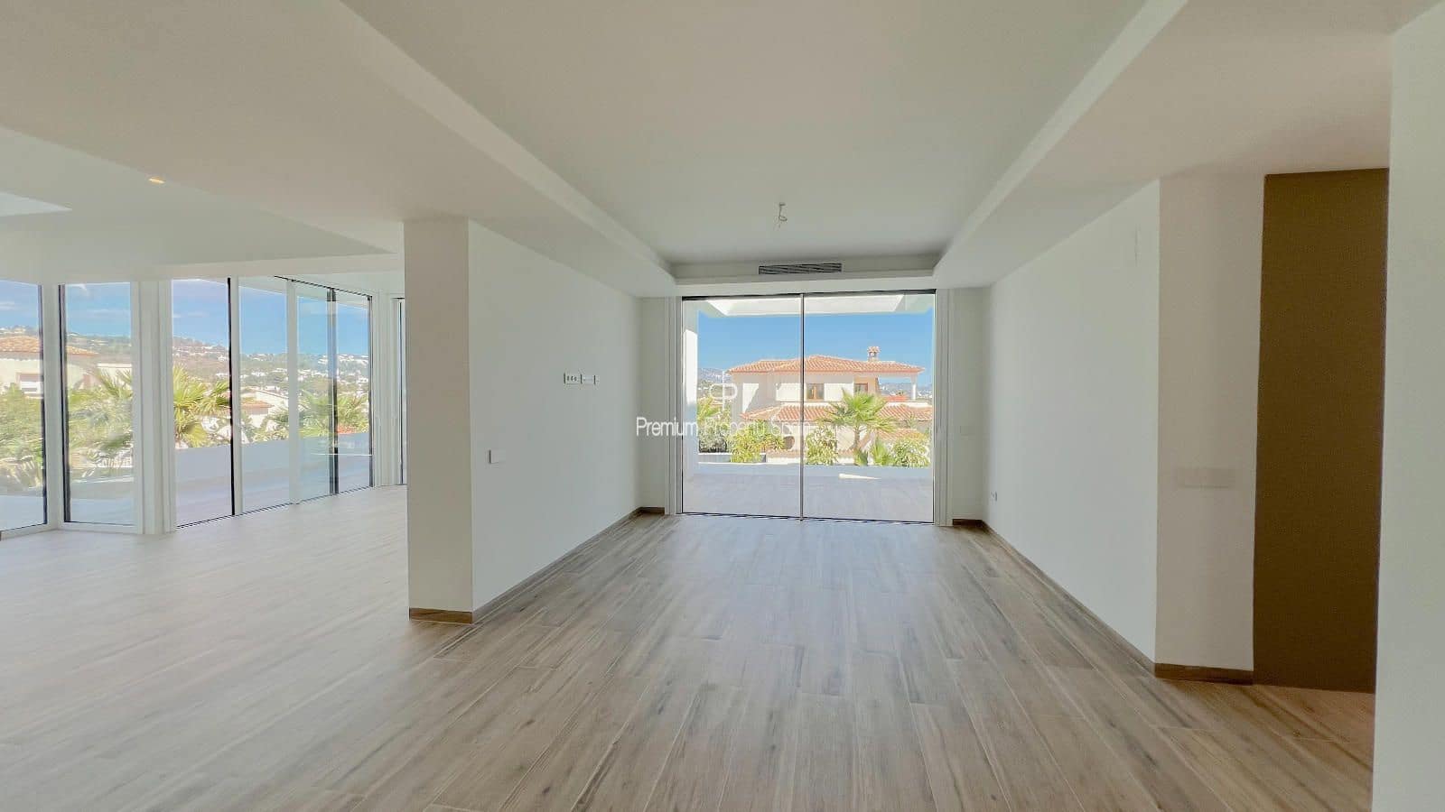 Chalet de 4 habitaciones en Benissa en venta con piscina garaje - 2.260.000 € (Ref: 9394101)