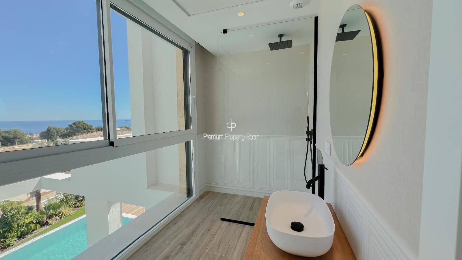 Chalet de 4 habitaciones en Benissa en venta con piscina garaje - 2.260.000 € (Ref: 9394101)