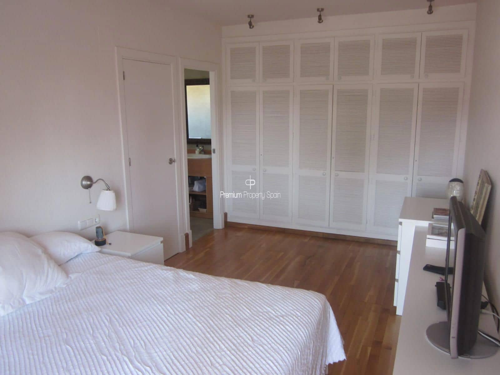 5 chambre Villa/Maison à vendre à La Veleta avec piscine garage - 2 100 000 € (Ref: 9394106)