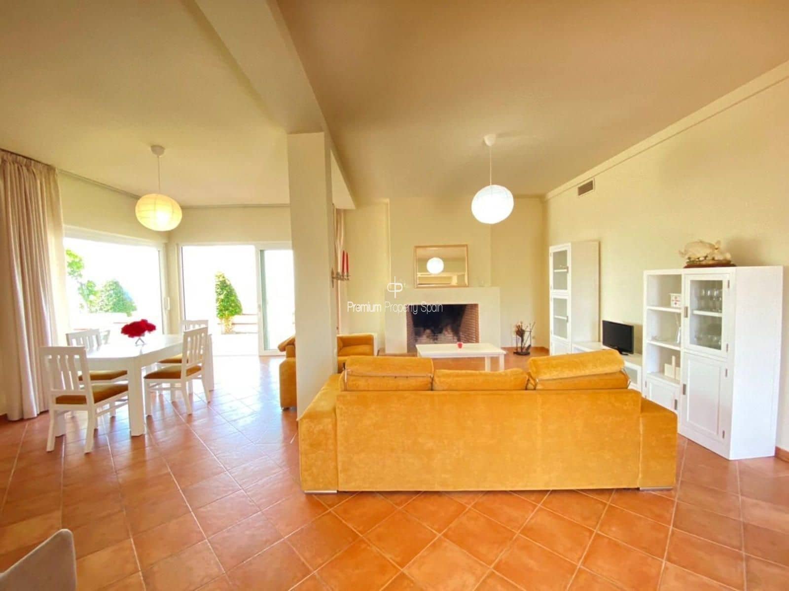 3 chambre Villa/Maison à vendre à Torrox avec piscine garage - 670 000 € (Ref: 9394110)