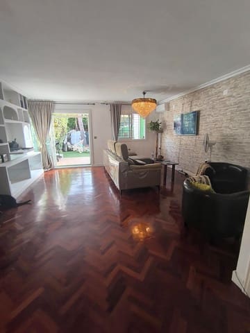 4 makuuhuone Bungalow myytävänä paikassa San Juan de Alicante / Sant Joan d'Alacant mukana uima-altaan 
autotalli - 525 000 € (Ref: 9432683)