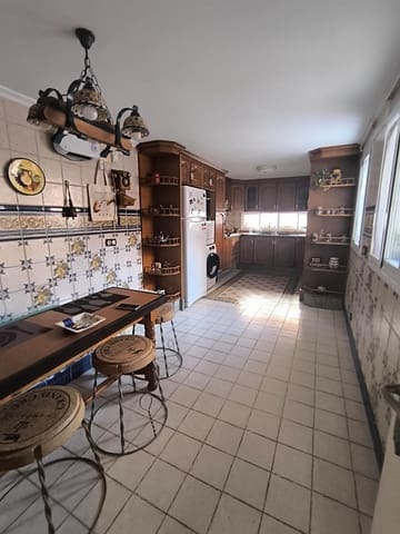 4 makuuhuone Bungalow myytävänä paikassa San Juan de Alicante / Sant Joan d'Alacant mukana uima-altaan 
autotalli - 525 000 € (Ref: 9432683)