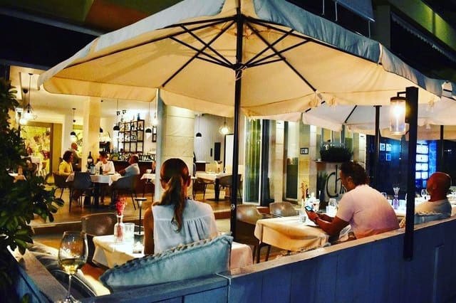 Local Comercial en Moraira, Teulada-Moraira en venta - 275.000 € (Ref: 9432692)