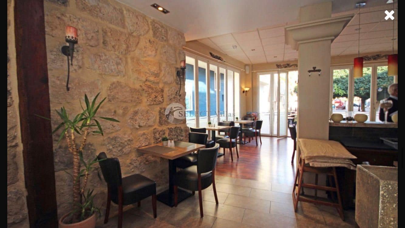 Commercieel te koop in Moraira - € 275.000 (Ref: 9432692)