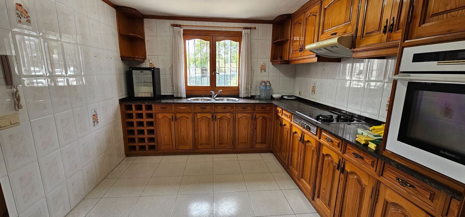 8 sovrum Villa till salu i Javea / Xabia med pool garage - 930 000 € (Ref: 9432694)