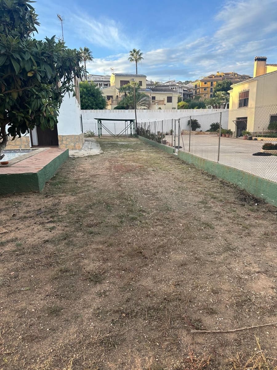 8 sovrum Villa till salu i Javea / Xabia med pool garage - 930 000 € (Ref: 9432694)