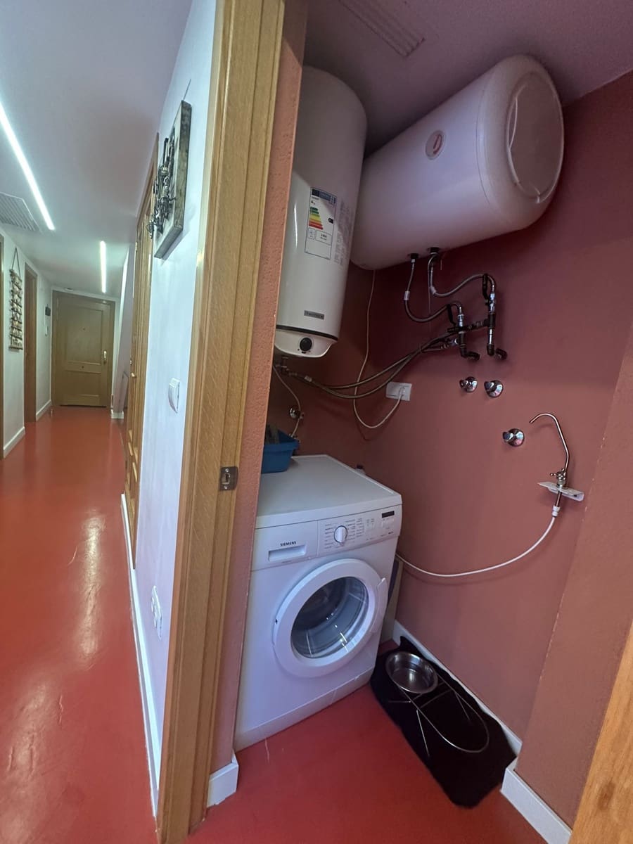 4 bedroom Semi-detached Villa for sale in Alicante / Alacant city with pool garage - € 650,000 (Ref: 9535549)