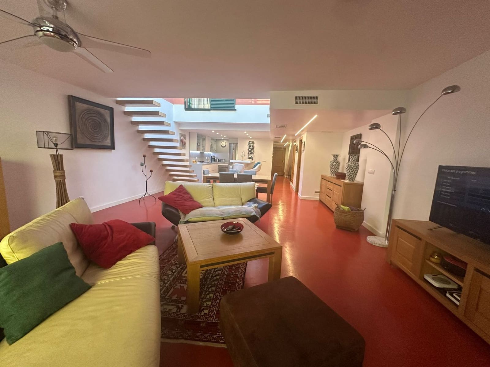 4 bedroom Semi-detached Villa for sale in Alicante / Alacant city with pool garage - € 650,000 (Ref: 9535549)