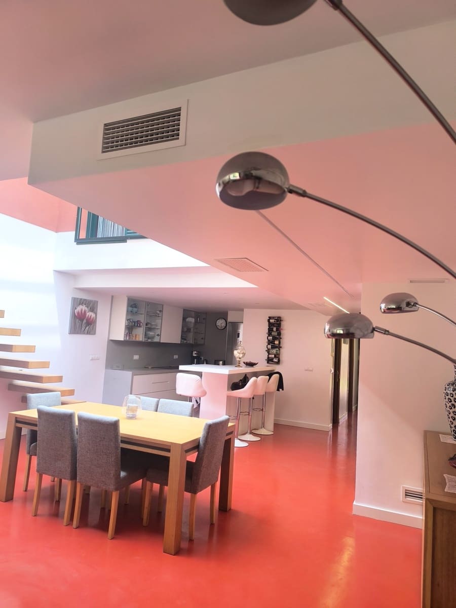 4 slaapkamer Rijtjeshuis te koop in Alicante stad met zwembad garage - € 599.000 (Ref: 9880522)