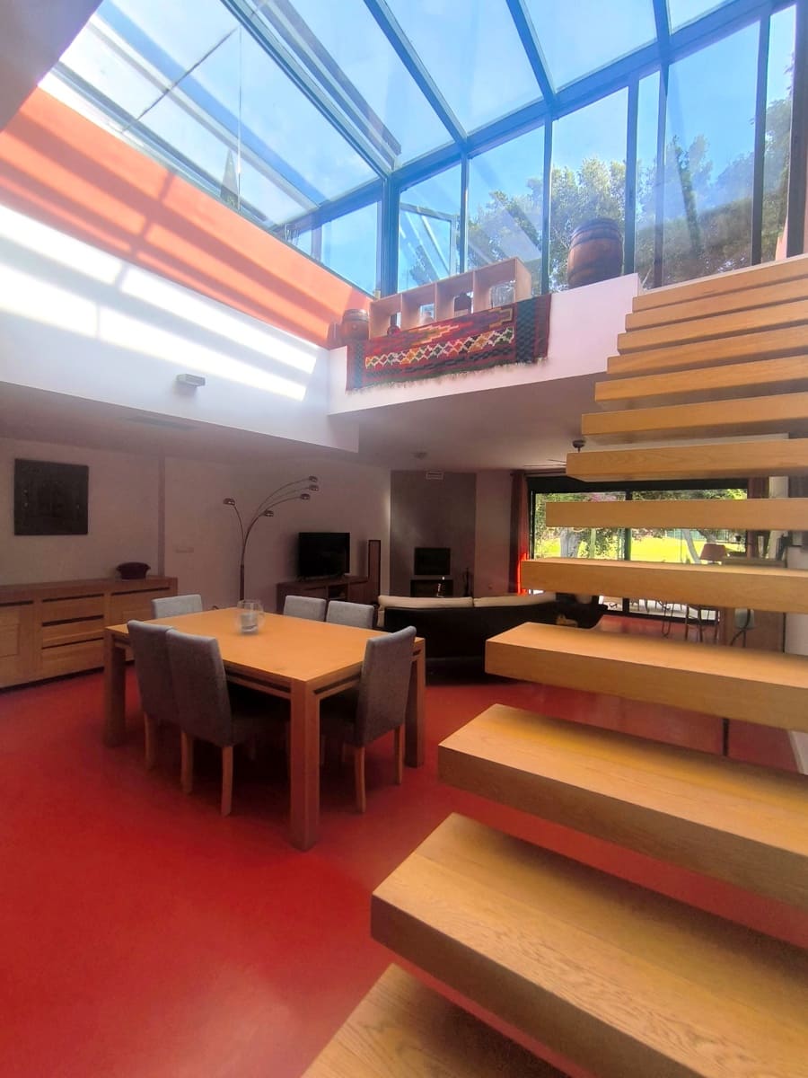 4 slaapkamer Rijtjeshuis te koop in Alicante stad met zwembad garage - € 599.000 (Ref: 9880522)