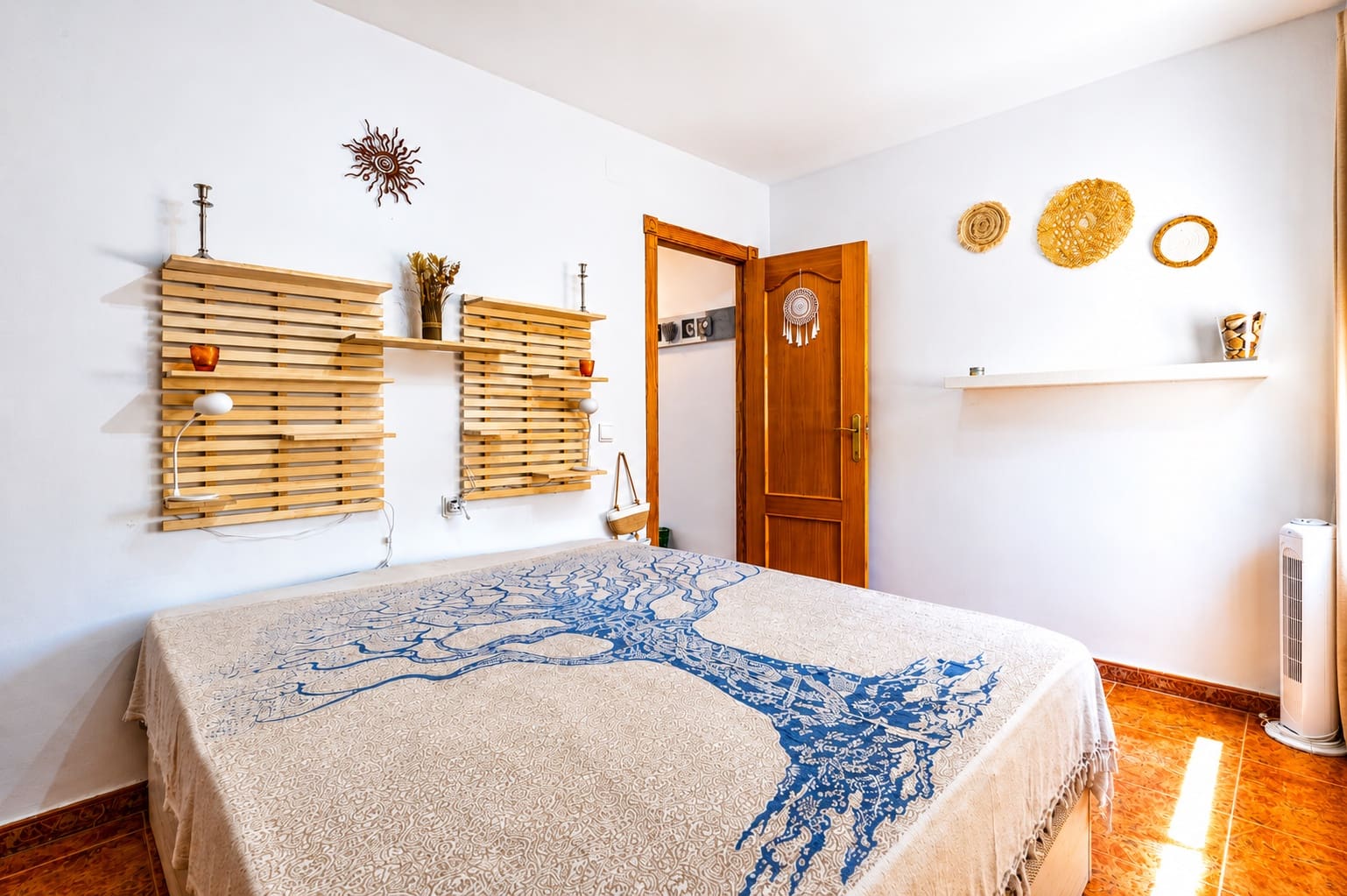 4 bedroom Finca/Country House for sale in Villena with pool garage - € 389,000 (Ref: 9968894)
