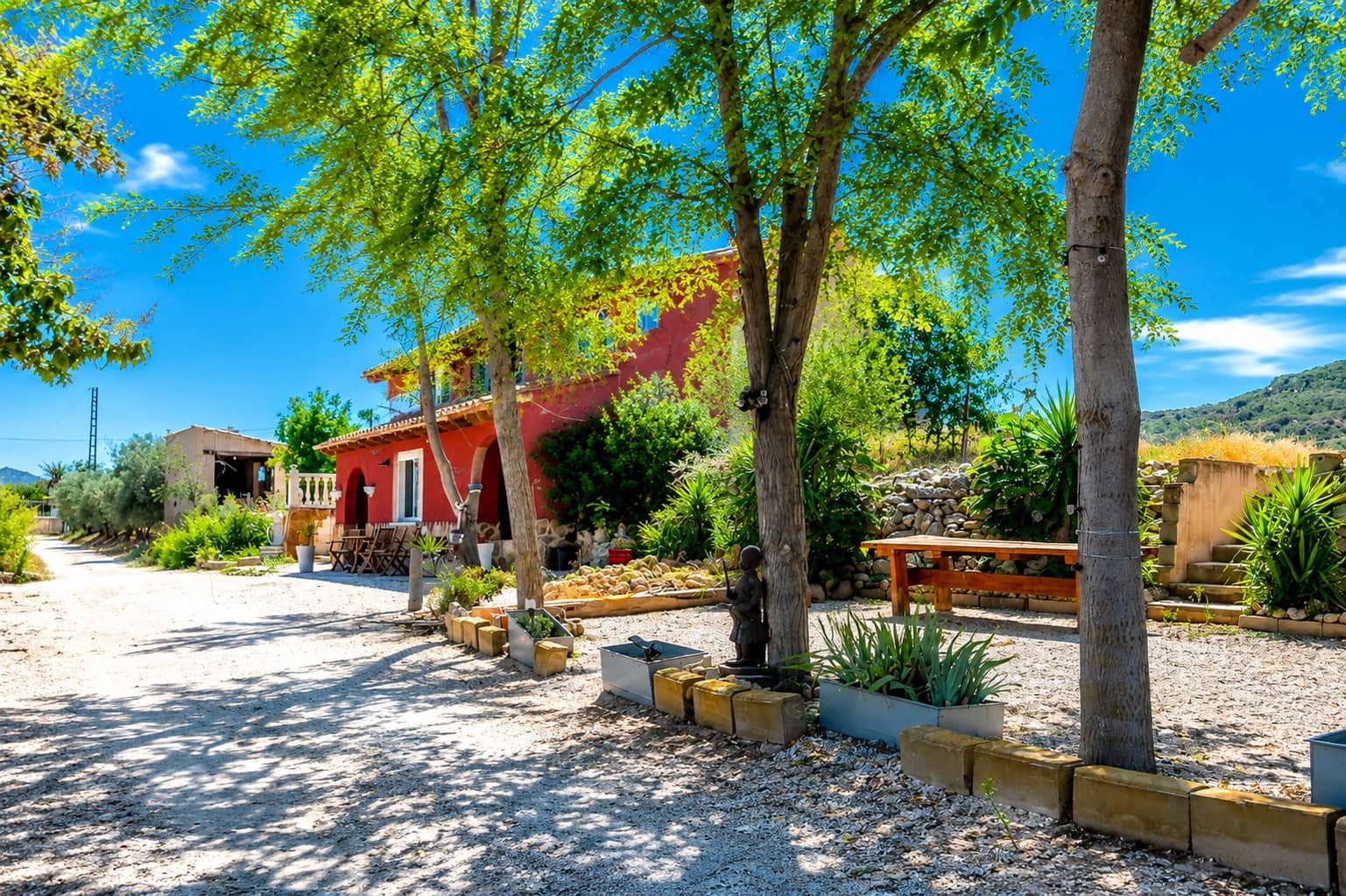4 bedroom Finca/Country House for sale in Villena with pool garage - € 389,000 (Ref: 9968894)