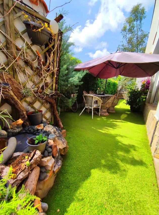 Chalet de 4 habitaciones en Mediona en venta con piscina - 700.000 € (Ref: 9479465)