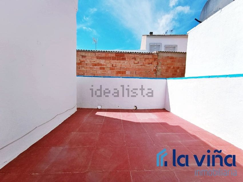 3 makuuhuone Paritalo myytävänä paikassa Badolatosa - 59 995 € (Ref: 9479466)