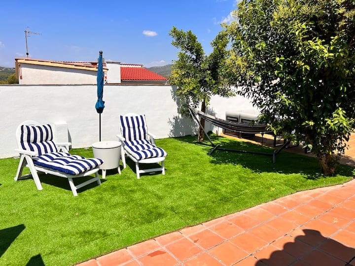 4 sovrum Villa till salu i La Bisbal del Penedes med pool - 295 000 € (Ref: 9479467)