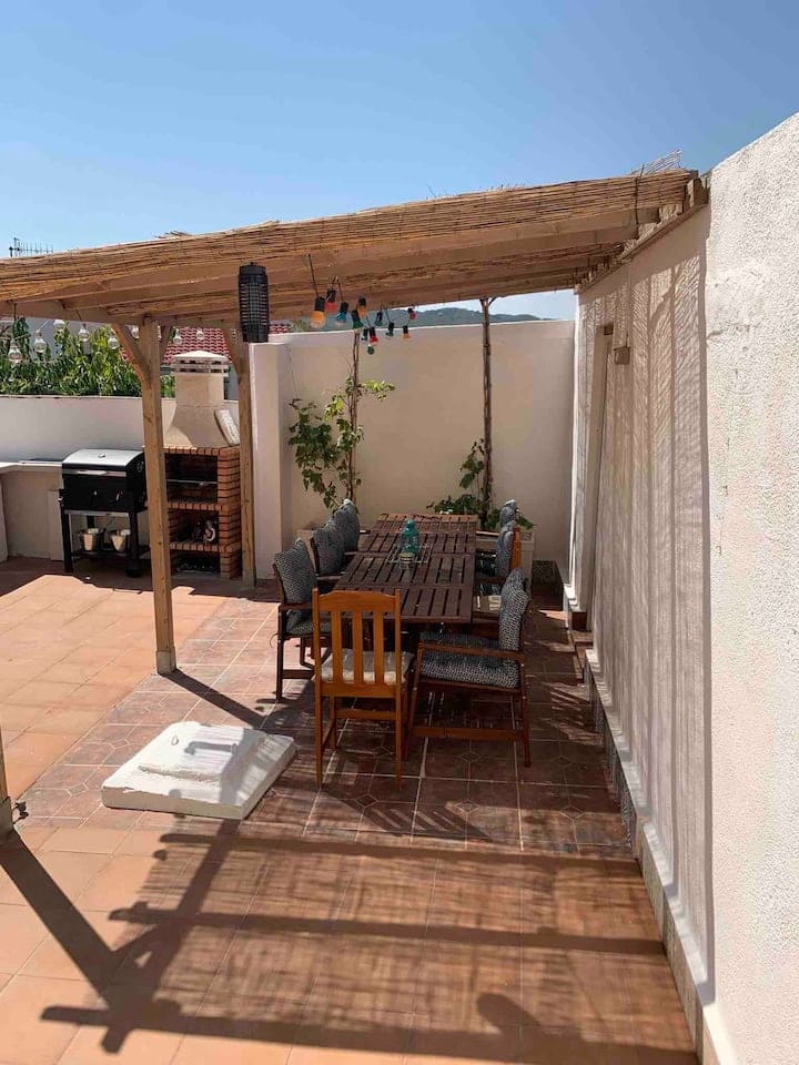 4 sovrum Villa till salu i La Bisbal del Penedes med pool - 295 000 € (Ref: 9479467)