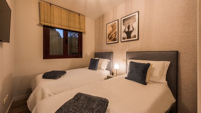 3 camera da letto Appartamento in vendita in Benahavís con piscina - 218.800 € (Rif: 9479468)