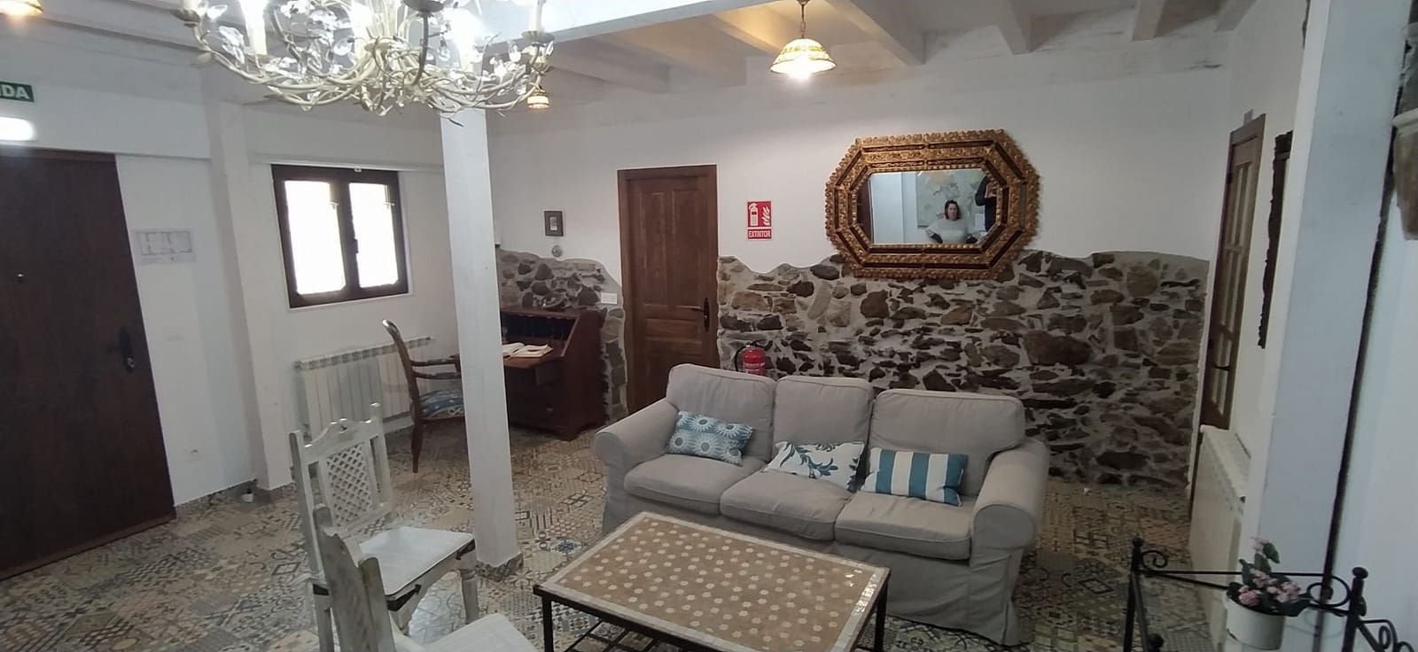 3 bedroom Commercial for sale in Allande - € 475,000 (Ref: 9479470)