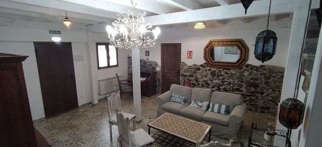 3 bedroom Commercial for sale in Pola de Allande, Allande - € 475,000 (Ref: 9479470)