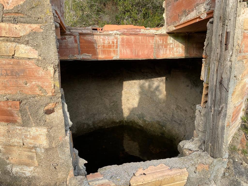 Grunde uden byggetilladelser til salg i Pratdip - € 120.000 (Ref: 9479471)