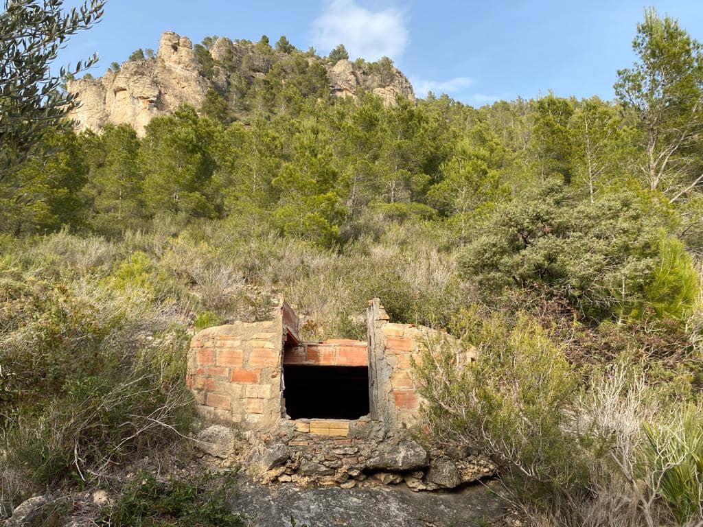 Grunde uden byggetilladelser til salg i Pratdip - € 120.000 (Ref: 9479471)