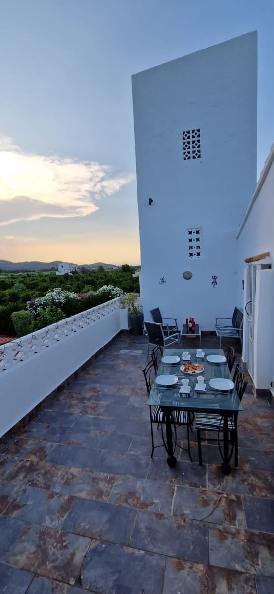 4 slaapkamer Villa te koop in Oliva met zwembad - € 599.000 (Ref: 9479473)