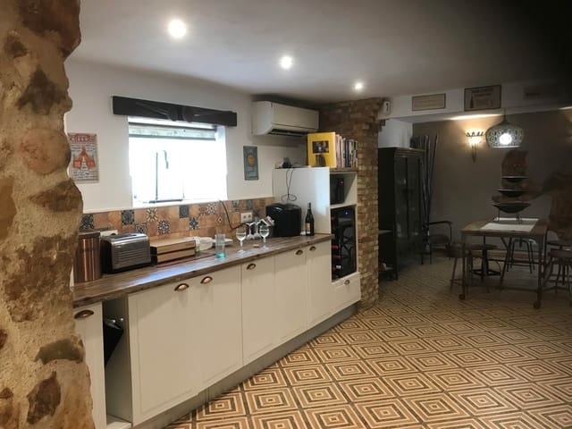 4 slaapkamer Villa te koop in Oliva met zwembad - € 599.000 (Ref: 9479473)