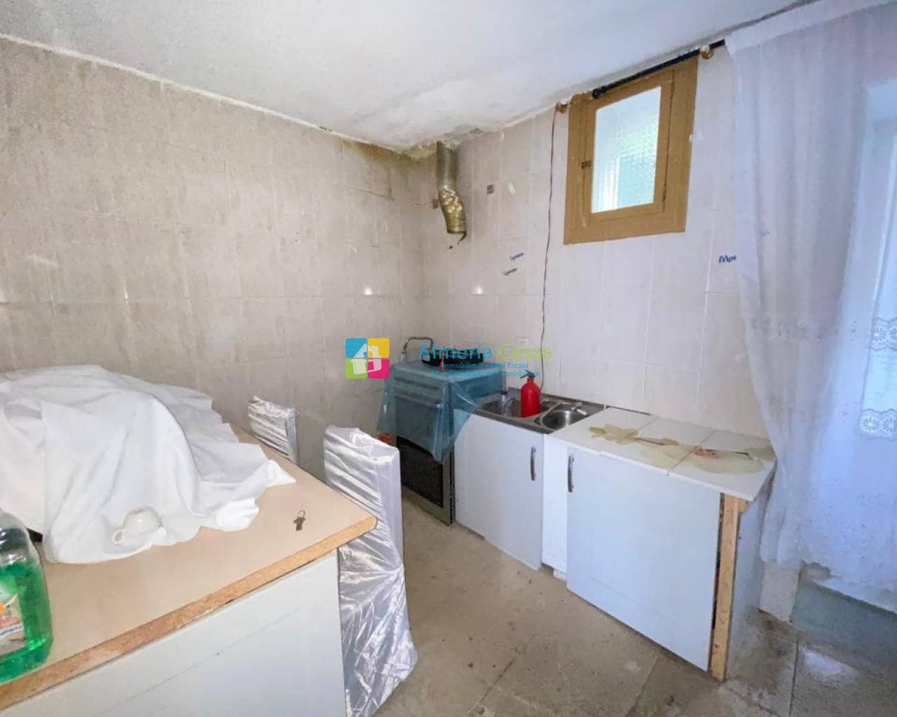3 slaapkamer Huis te koop in Macael met zwembad - € 29.000 (Ref: 9479474)