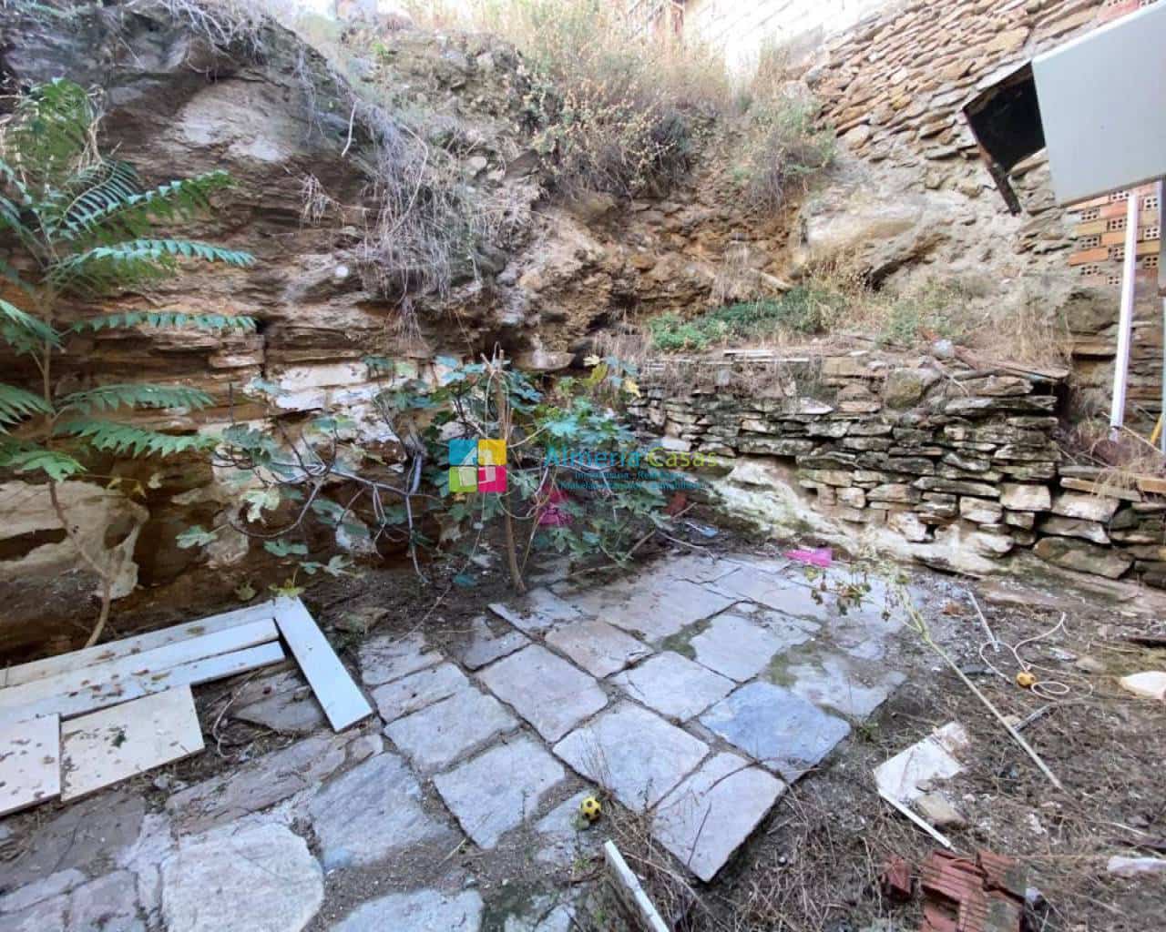 3 slaapkamer Huis te koop in Macael met zwembad - € 29.000 (Ref: 9479474)