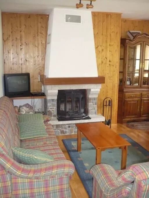 2 soveværelse Lejlighed til salg i Panticosa med swimmingpool - € 310.000 (Ref: 9479475)