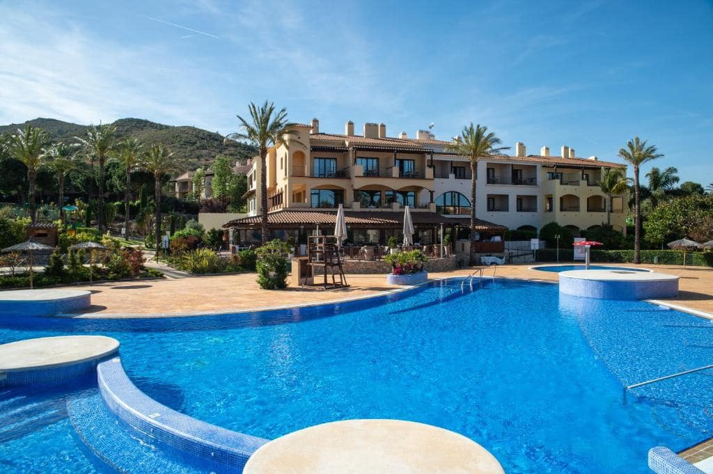 Apartamento de 2 habitaciones en Mont-roig del Camp en venta con piscina - 240.000 € (Ref: 9479476)
