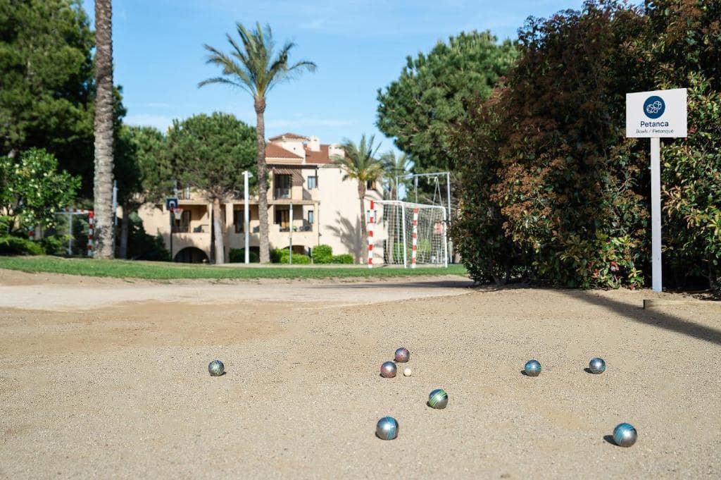 Apartamento de 2 habitaciones en Mont-roig del Camp en venta con piscina - 240.000 € (Ref: 9479476)