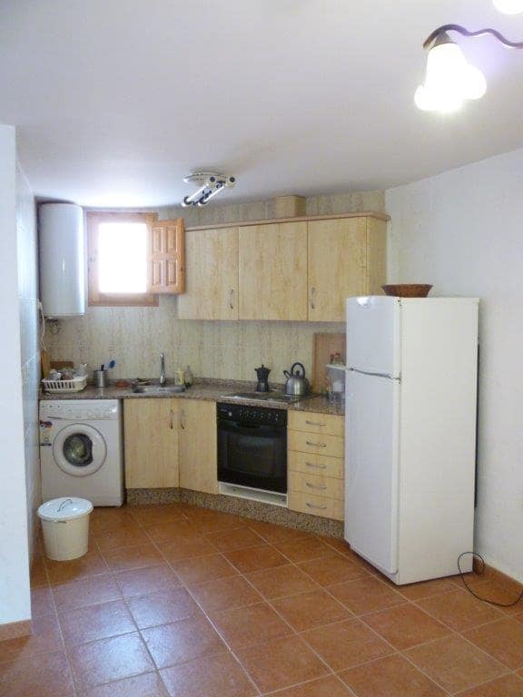 3 bedroom Townhouse for sale in Bocairent - € 68,000 (Ref: 9479477)