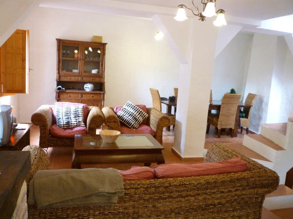 3 bedroom Townhouse for sale in Bocairent - € 68,000 (Ref: 9479477)