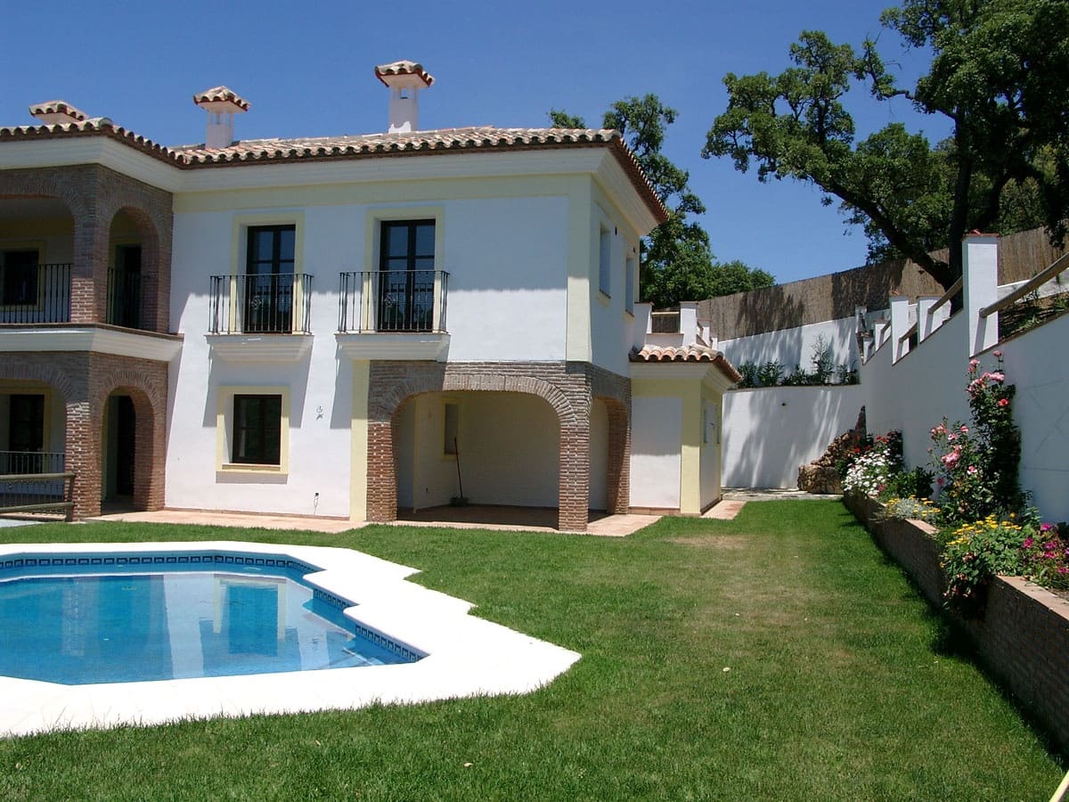 5 bedroom Villa for sale in Casares with pool - € 1,150,000 (Ref: 9479478)