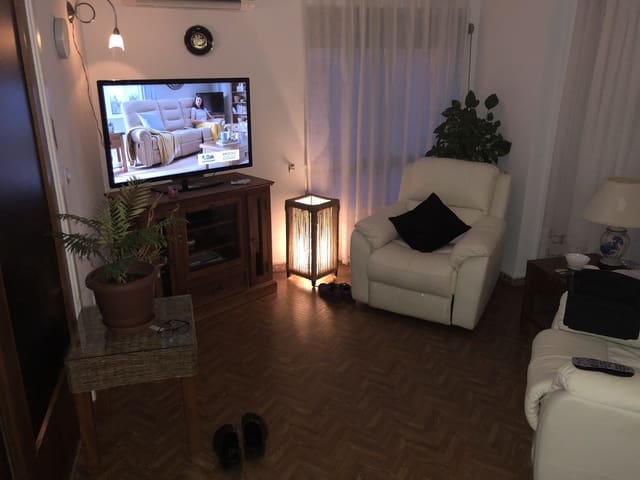 Lägenhet till salu i Benidorm med pool - 180 000 € (Ref: 9479479)