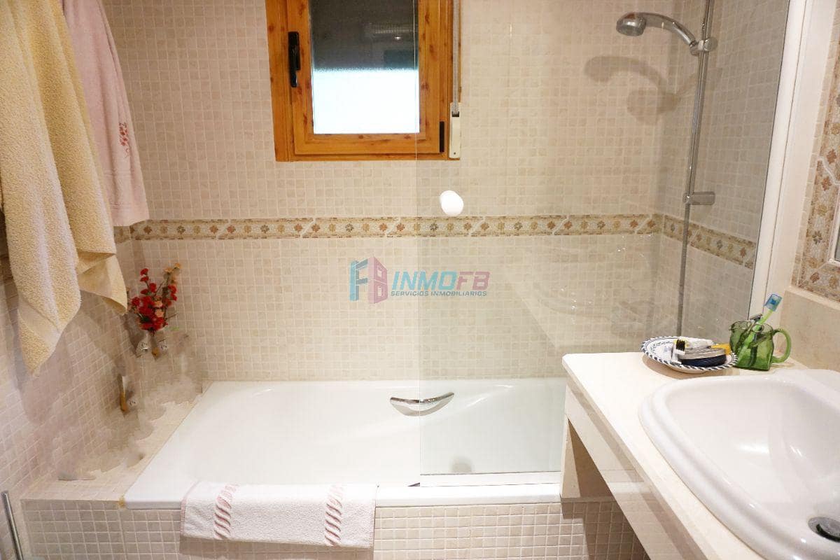 3 Zimmer Villa zu verkaufen in Marugan - 400.000 € (Ref: 9479481)