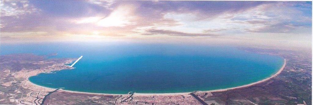 3 makuuhuone Huoneisto myytävänä paikassa Roses mukana uima-altaan - 520 000 € (Ref: 9479484)