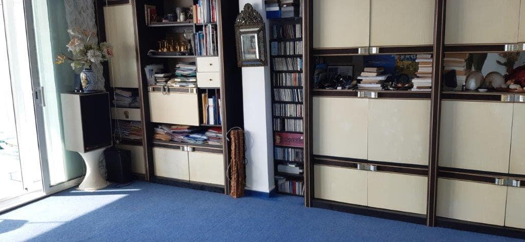 3 makuuhuone Huoneisto myytävänä paikassa Roses mukana uima-altaan - 520 000 € (Ref: 9479484)