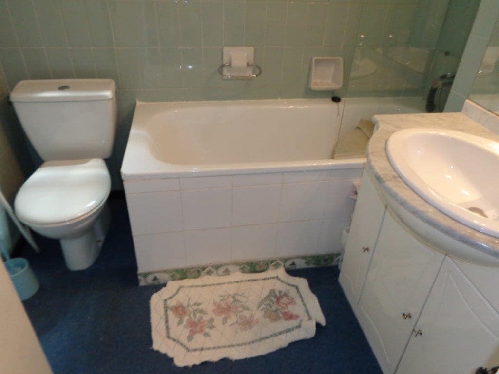 3 makuuhuone Huoneisto myytävänä paikassa Roses mukana uima-altaan - 520 000 € (Ref: 9479484)