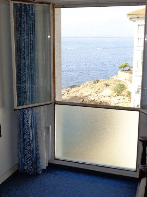 3 makuuhuone Huoneisto myytävänä paikassa Roses mukana uima-altaan - 520 000 € (Ref: 9479484)